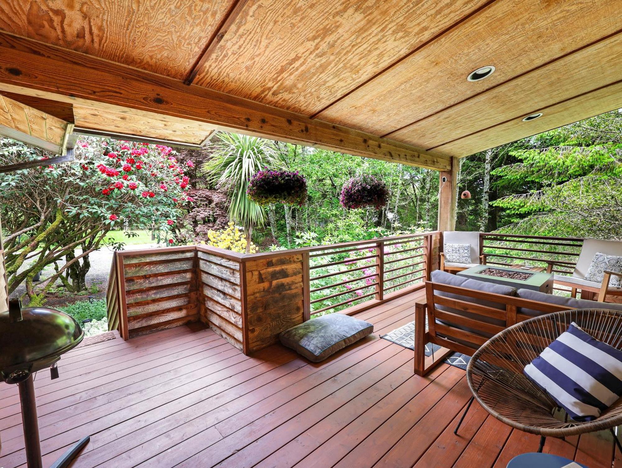 Woods Waves: Luxury Coast Cabin King Beds Pets Тилламук Экстерьер фото