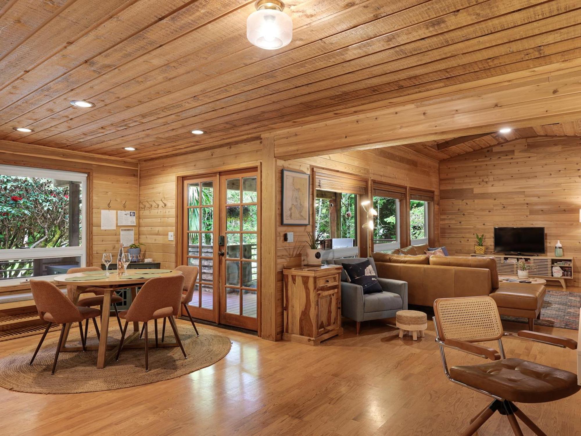 Woods Waves: Luxury Coast Cabin King Beds Pets Тилламук Экстерьер фото